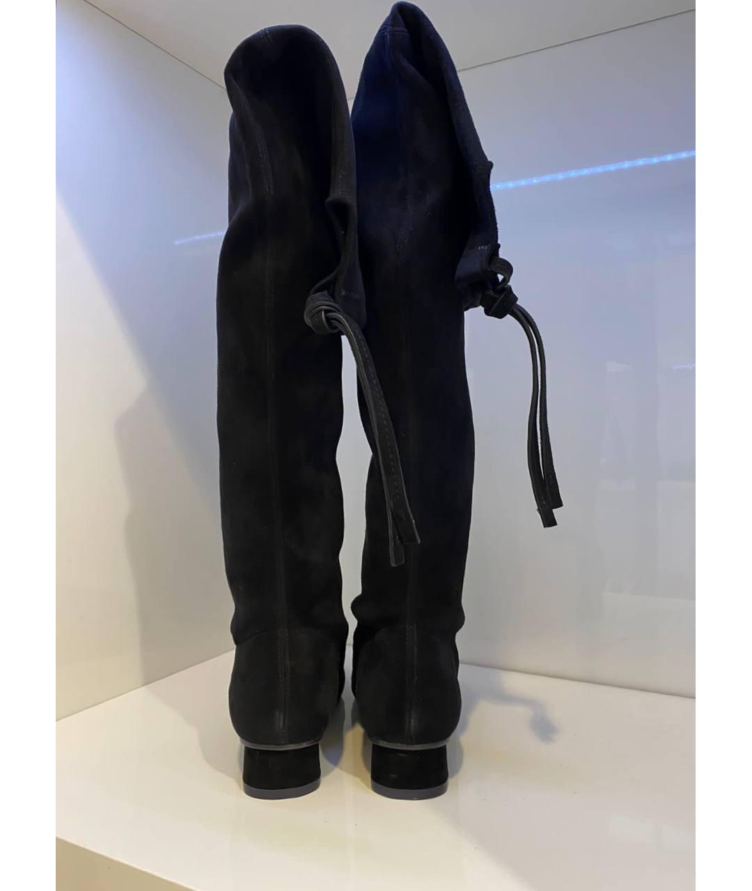 STUART WEITZMAN Черные замшевые ботфорты, фото 3