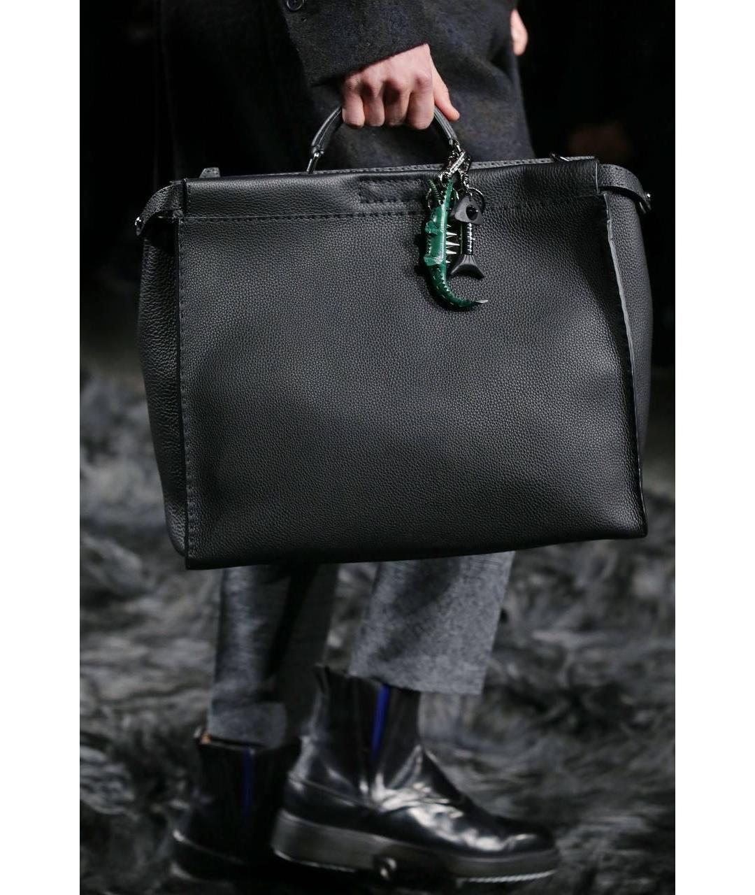 FENDI Черная кожаная сумка тоут, фото 5