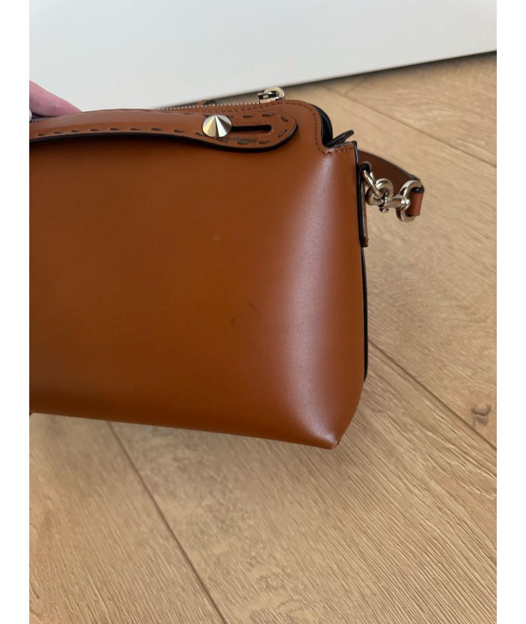 FENDI Коричневая кожаная сумка через плечо, фото 4