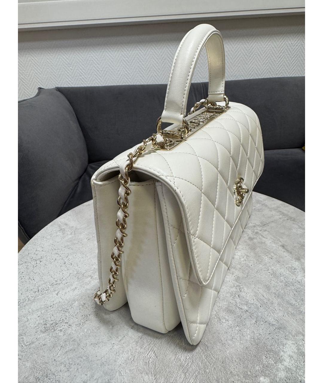 CHANEL Белая кожаная сумка через плечо, фото 2