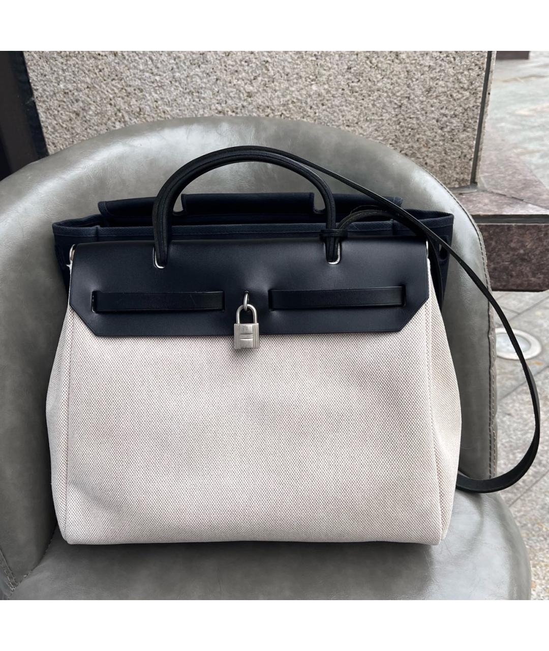 HERMES Черная кожаная сумка с короткими ручками, фото 2