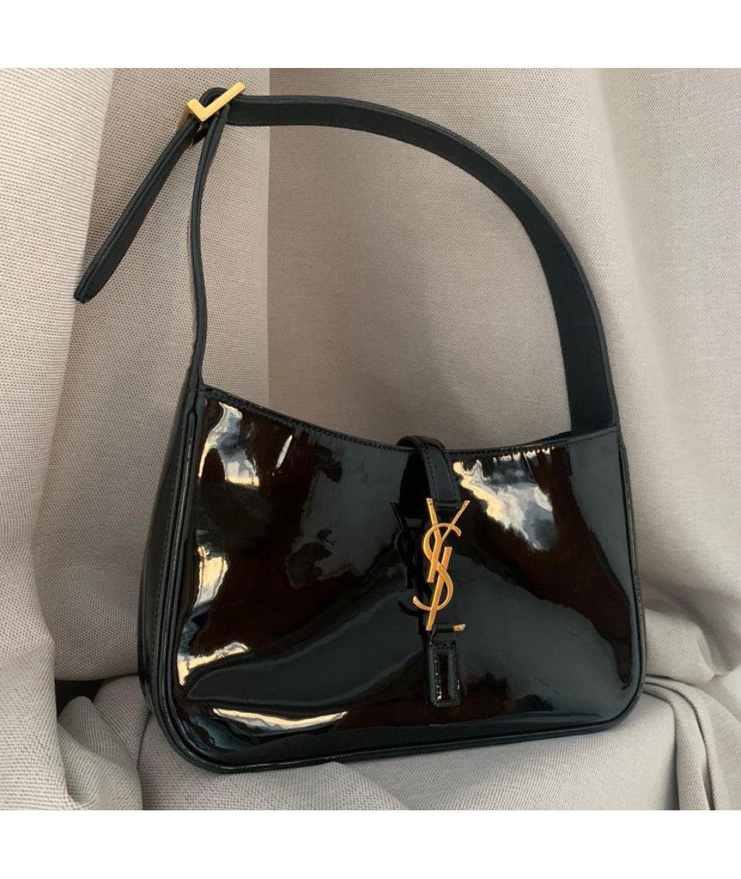 SAINT LAURENT Черная сумка с короткими ручками из лакированной кожи, фото 4