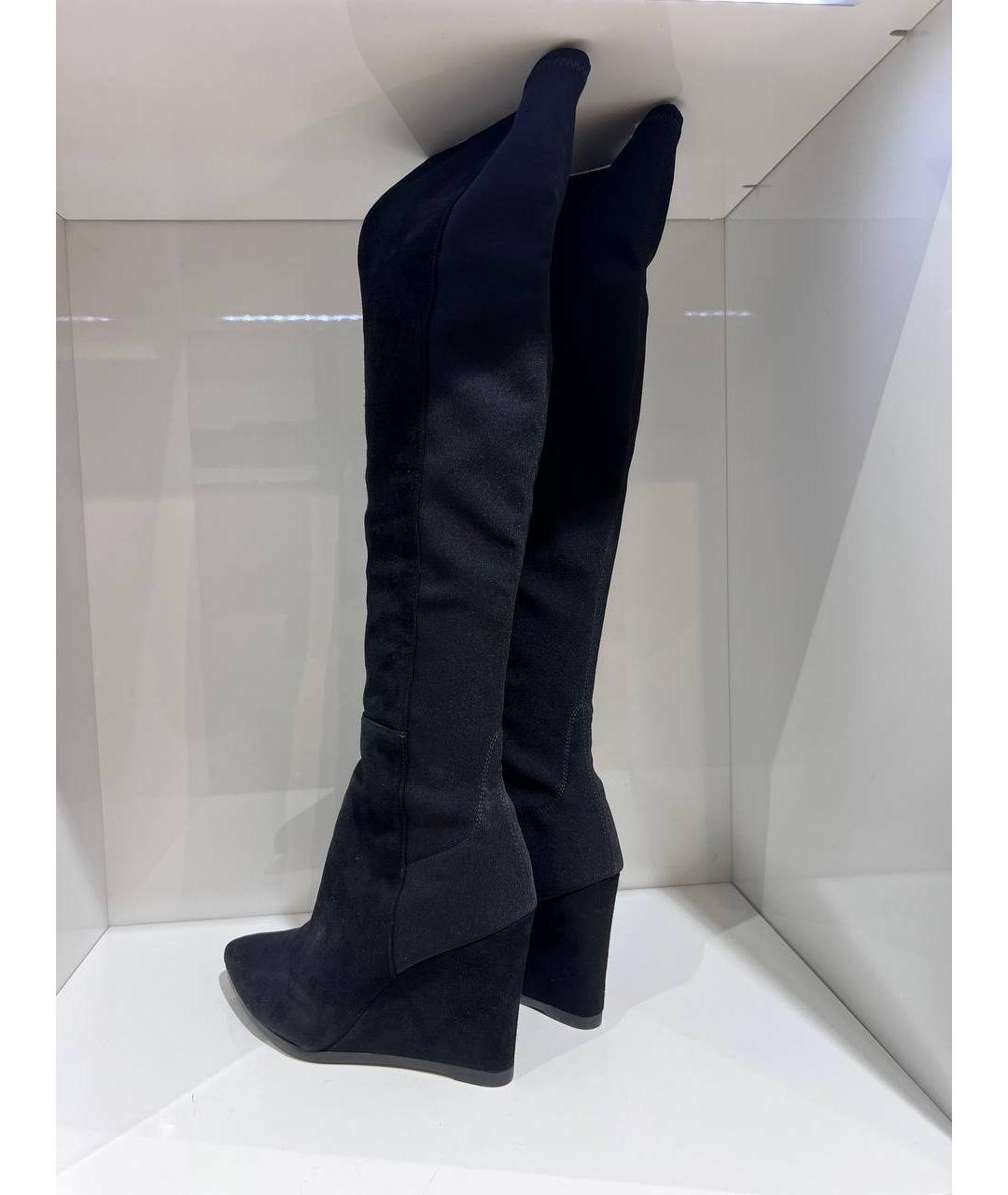 STUART WEITZMAN Черные замшевые сапоги, фото 3