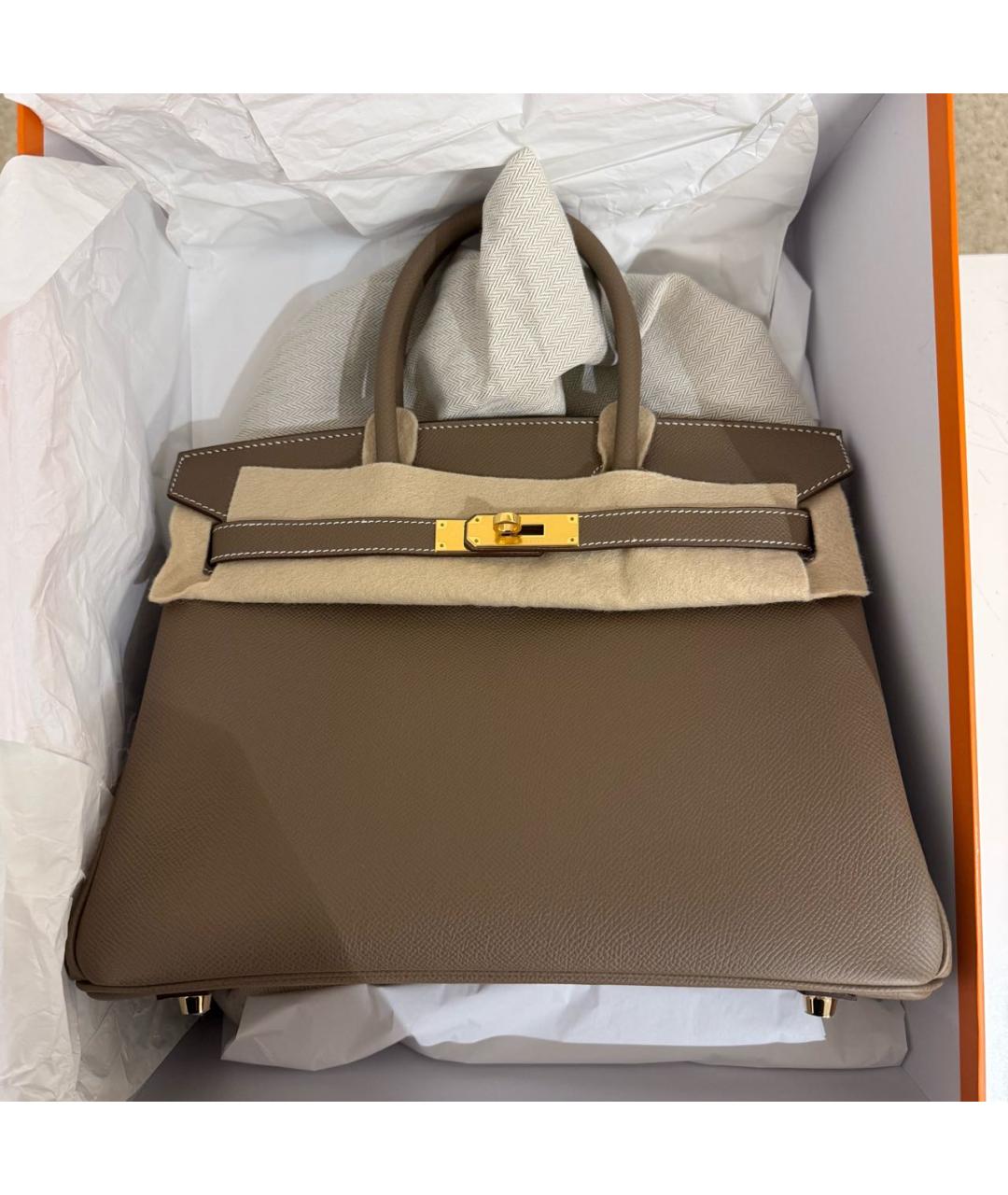 HERMES Коричневая кожаная сумка с короткими ручками, фото 3