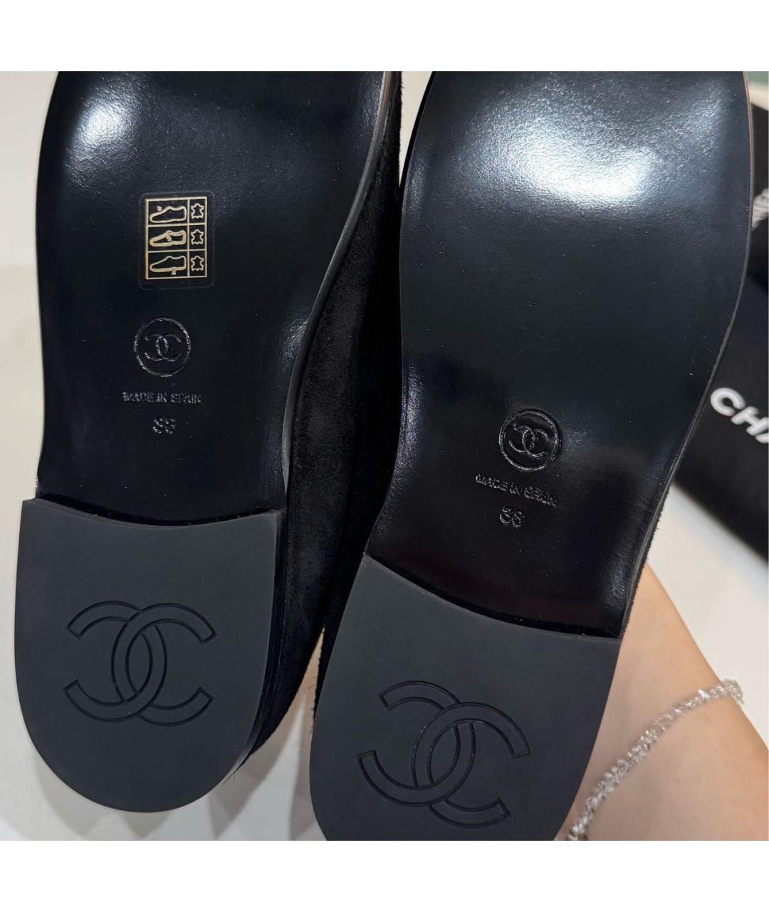 CHANEL Черные замшевые лоферы, фото 5
