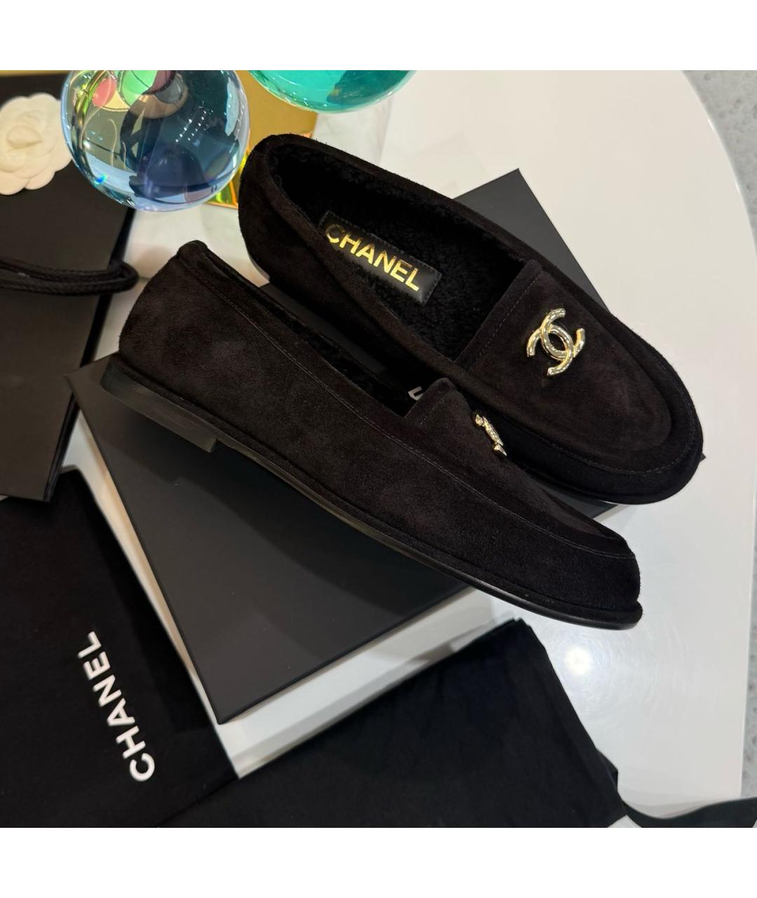 CHANEL Черные замшевые лоферы, фото 7