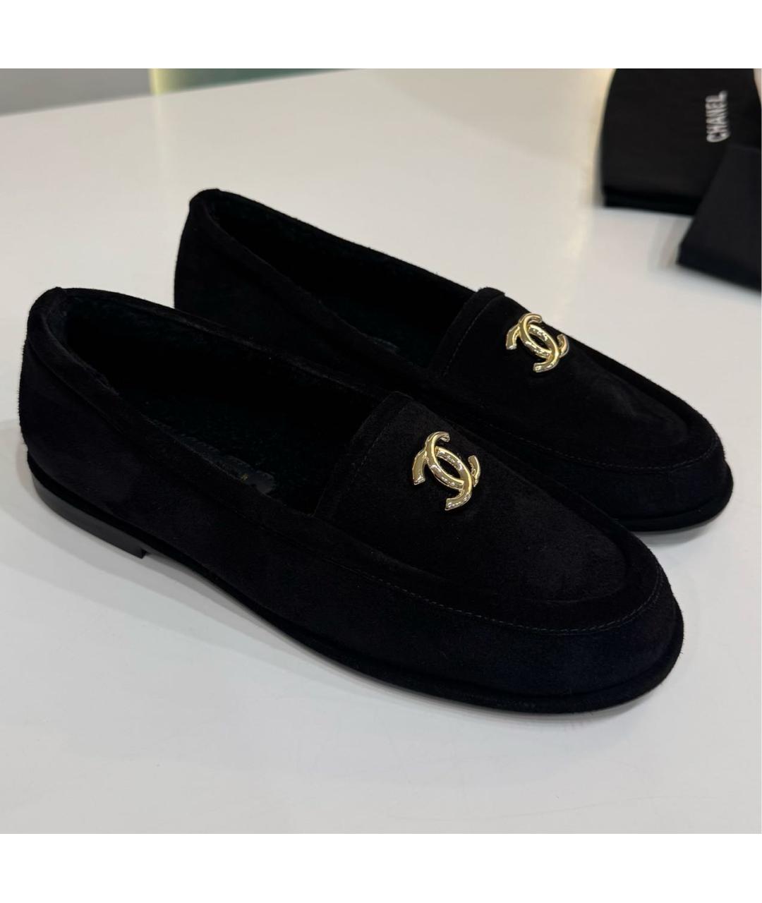 CHANEL Черные замшевые лоферы, фото 2