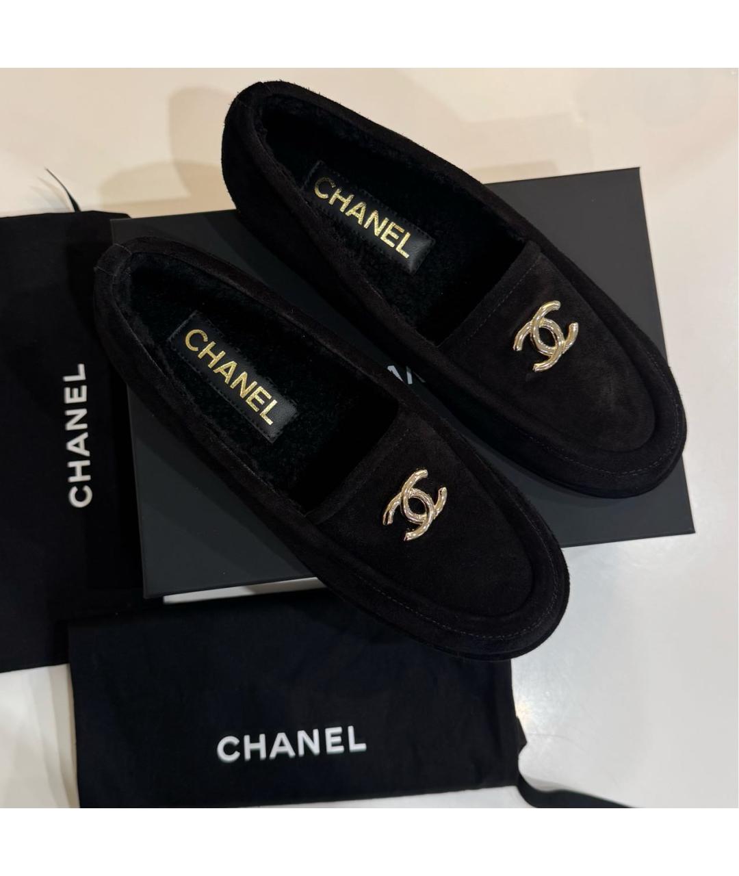 CHANEL Черные замшевые лоферы, фото 6