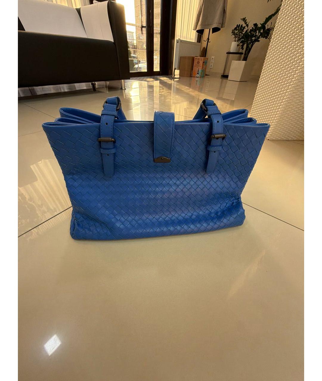 BOTTEGA VENETA Голубая кожаная сумка с короткими ручками, фото 3