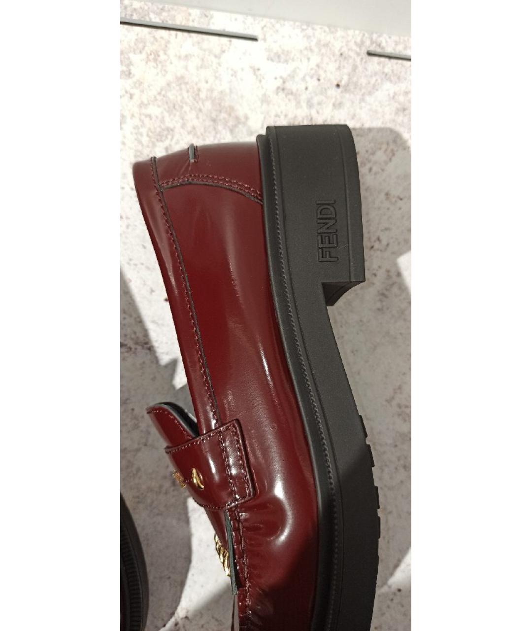 FENDI Красные кожаные лоферы, фото 6