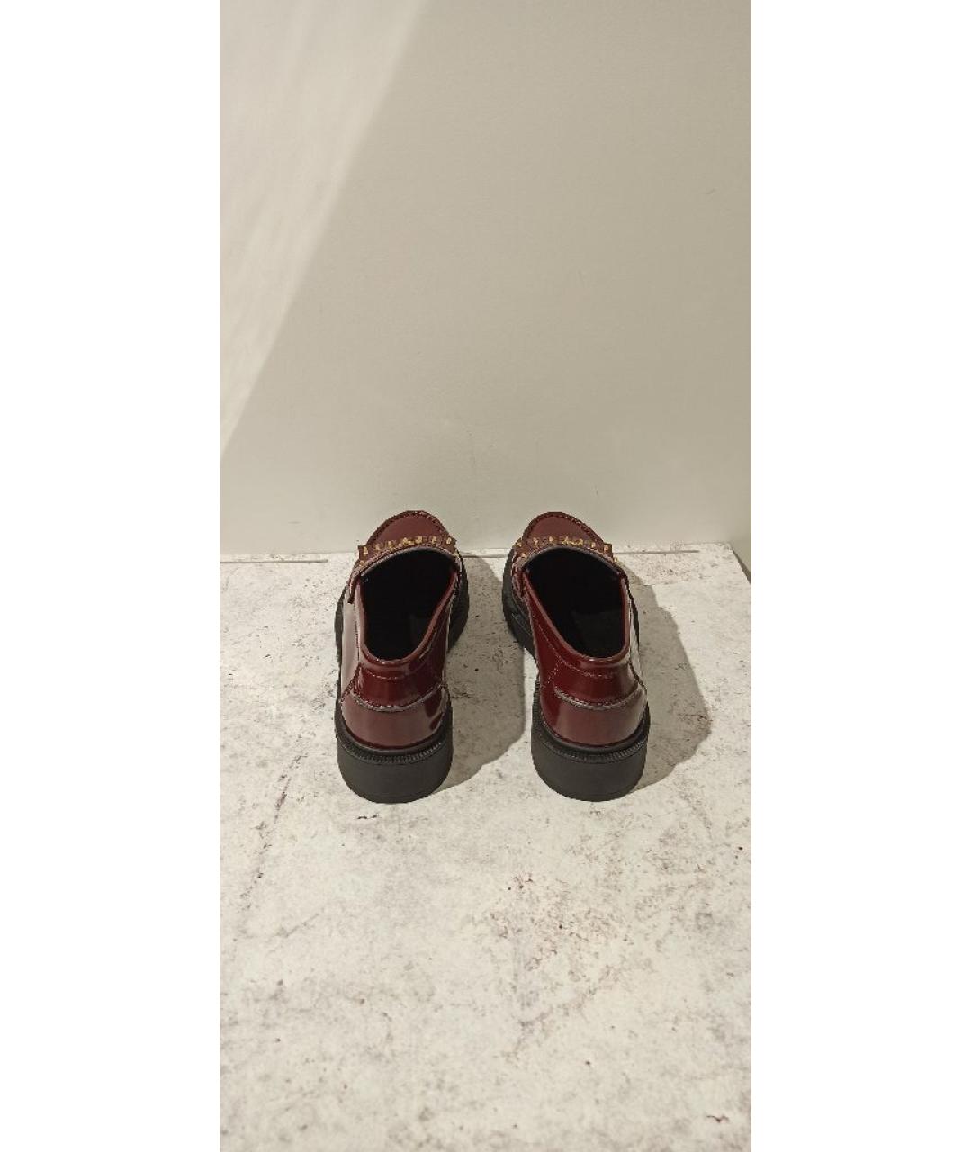 FENDI Красные кожаные лоферы, фото 3