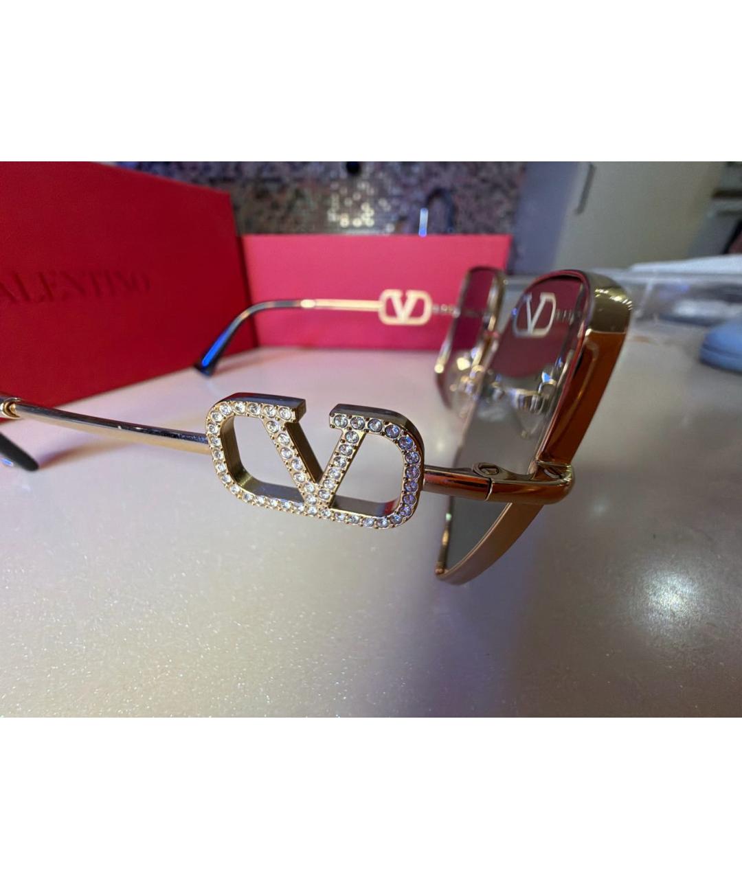 VALENTINO Черные металлические солнцезащитные очки, фото 3