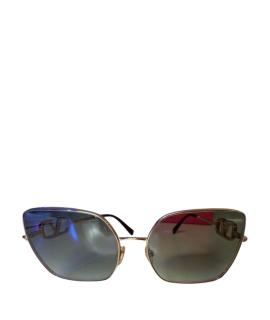 VALENTINO Солнцезащитные очки