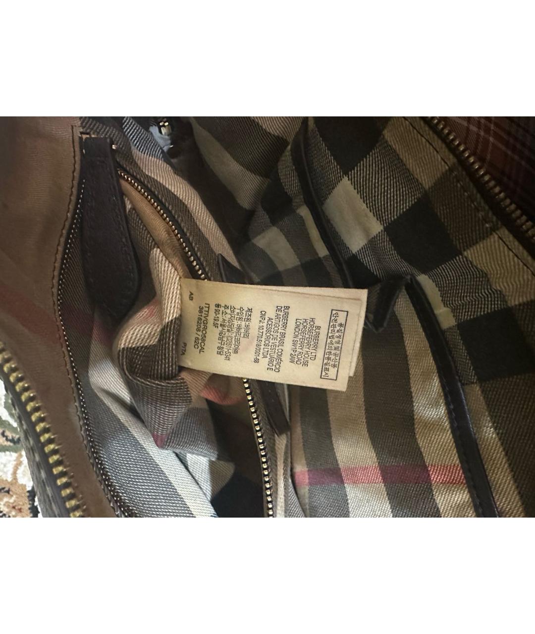 BURBERRY Черная кожаная сумка с короткими ручками, фото 4