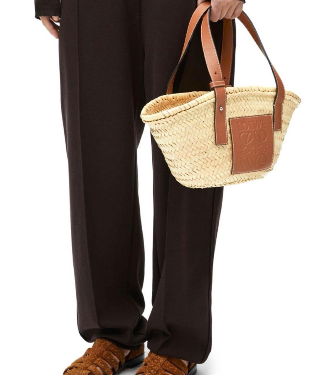 LOEWE Бежевая пелетеная сумка с короткими ручками, фото 5