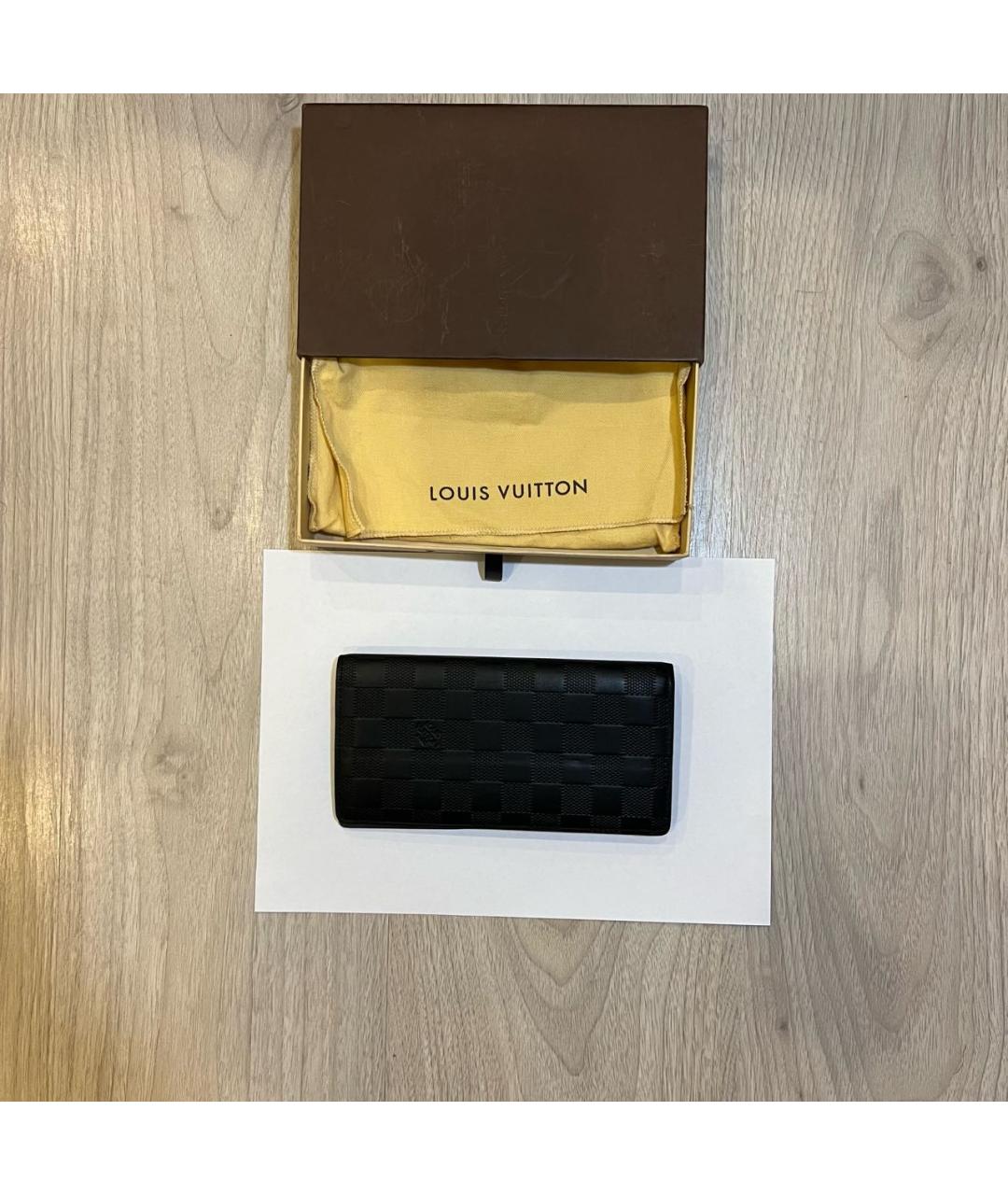 LOUIS VUITTON Черный кожаный кошелек, фото 3