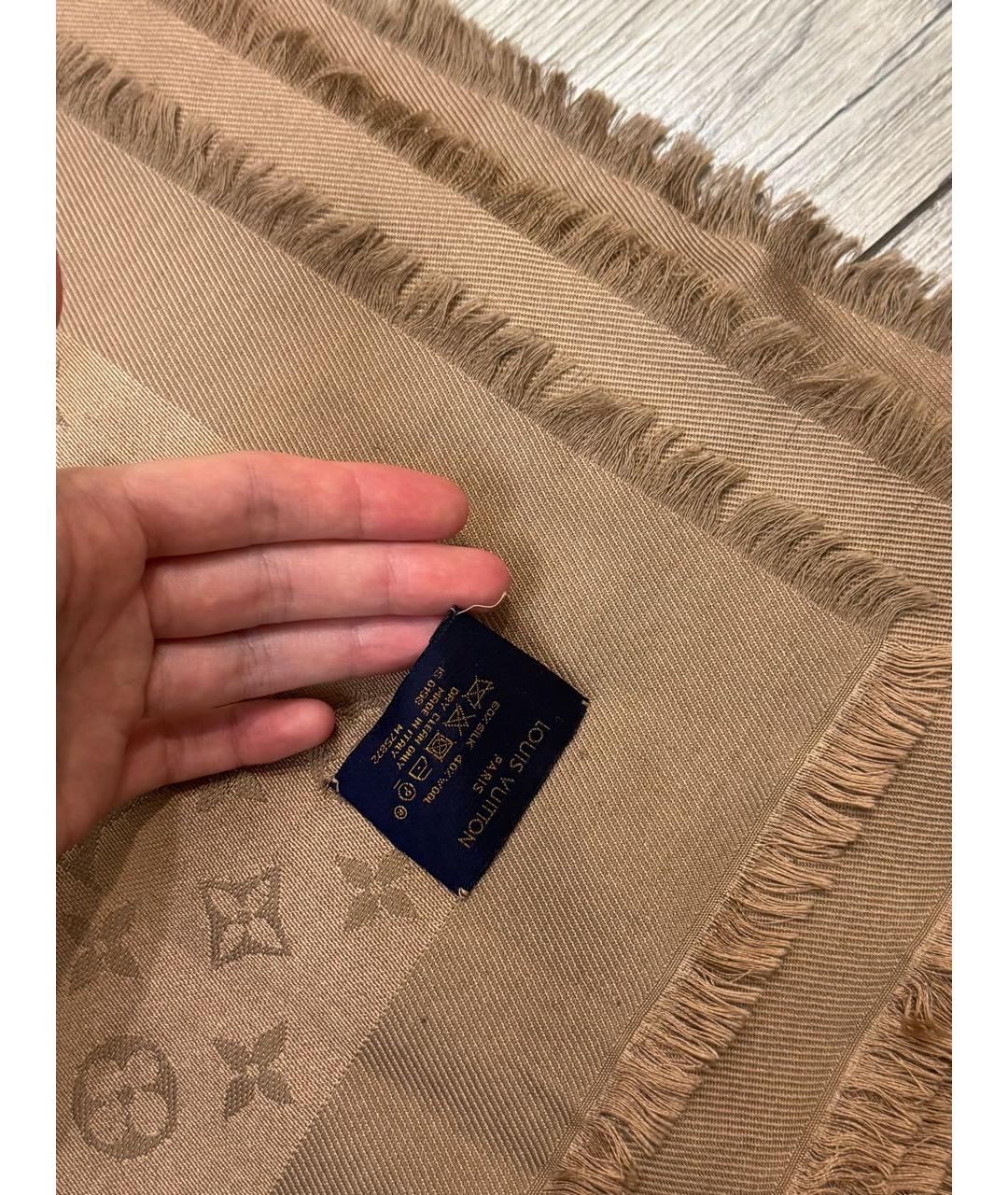 LOUIS VUITTON Бежевый шелковый шарф, фото 3