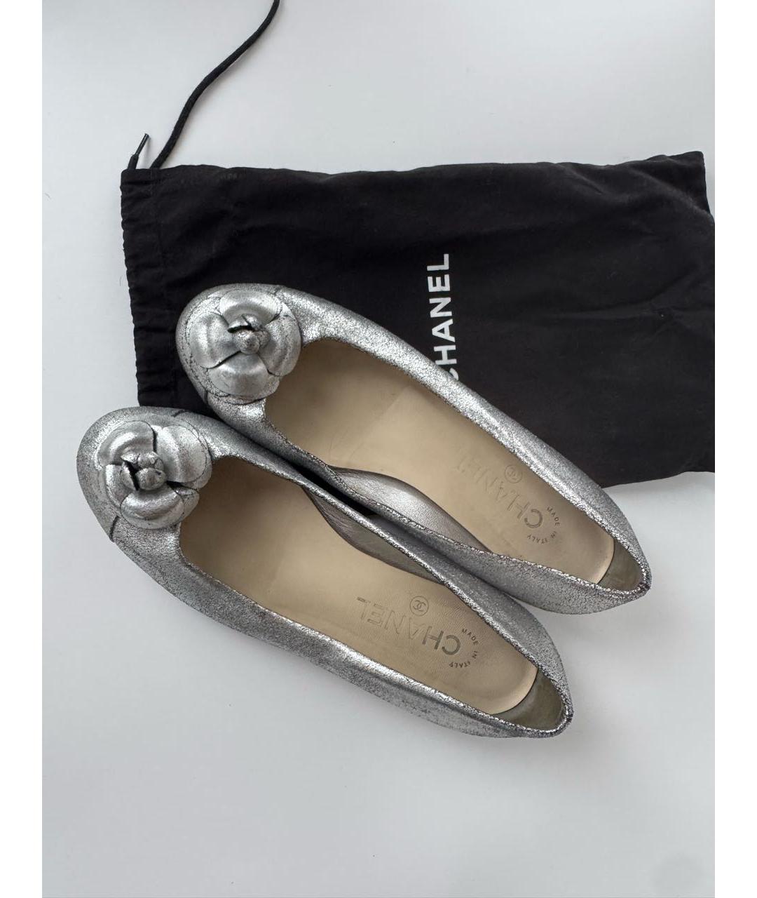 CHANEL Серебряные кожаные балетки, фото 7