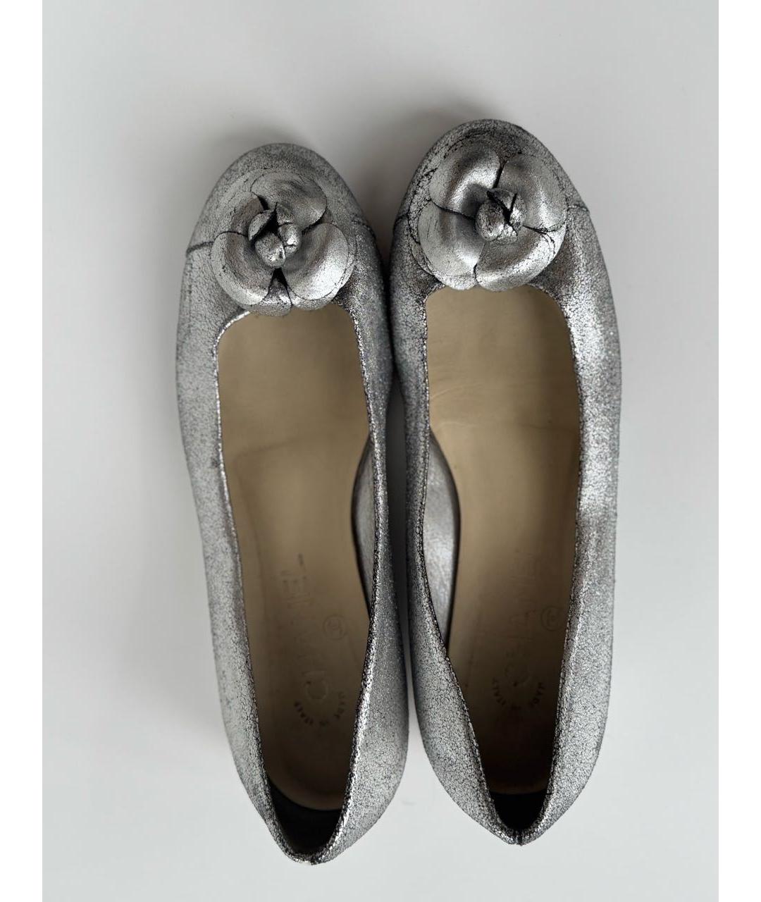 CHANEL Серебряные кожаные балетки, фото 5