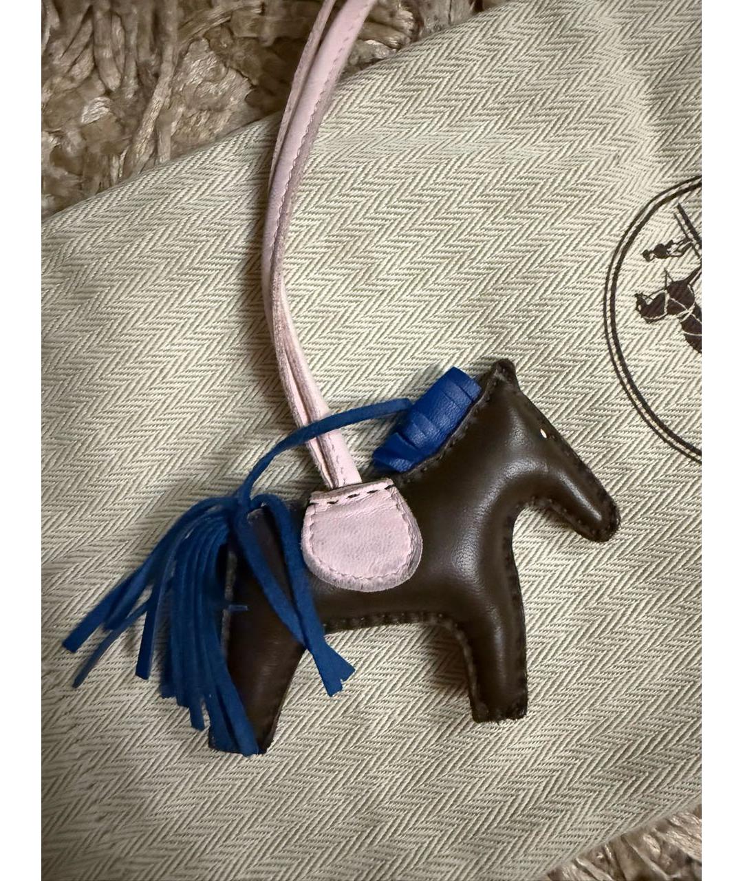 HERMES Коричневый брелок, фото 5