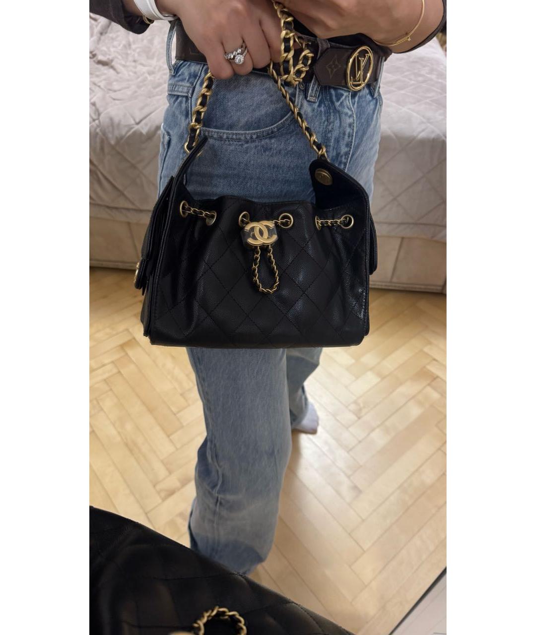 CHANEL Черная кожаная сумка с короткими ручками, фото 2