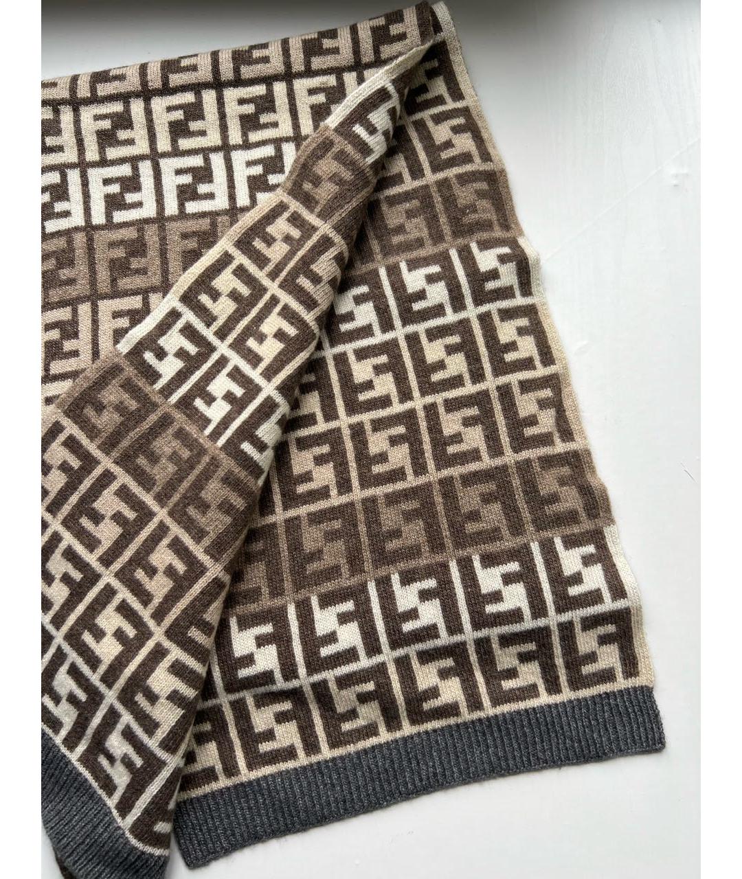 FENDI Коричневый шерстяной шарф, фото 2