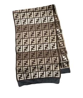 FENDI Шарф