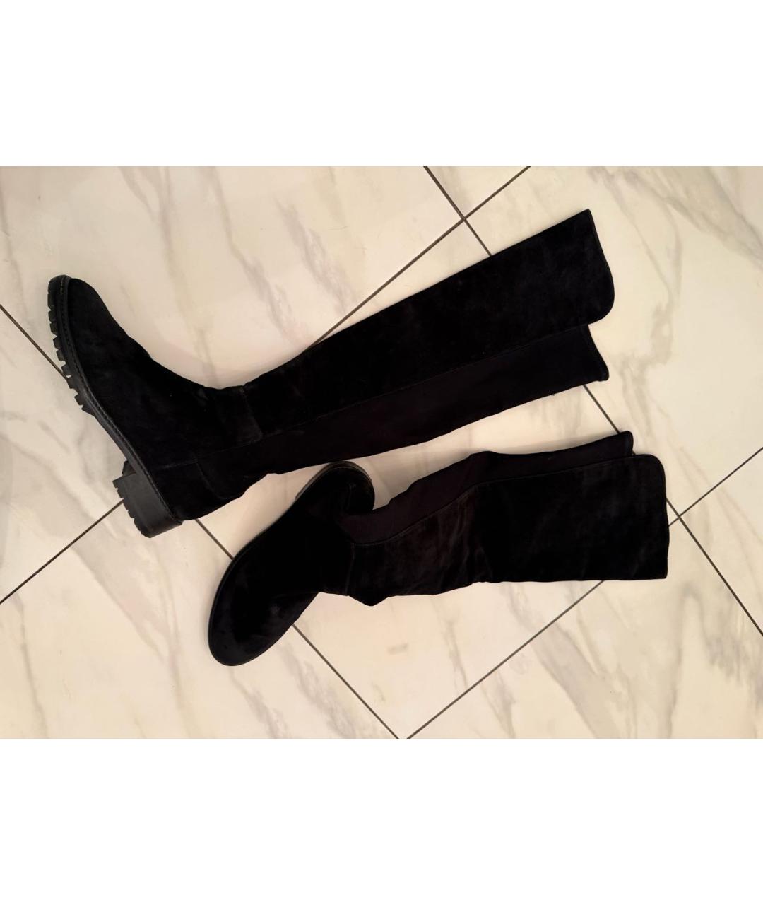 STUART WEITZMAN Черные замшевые сапоги, фото 2
