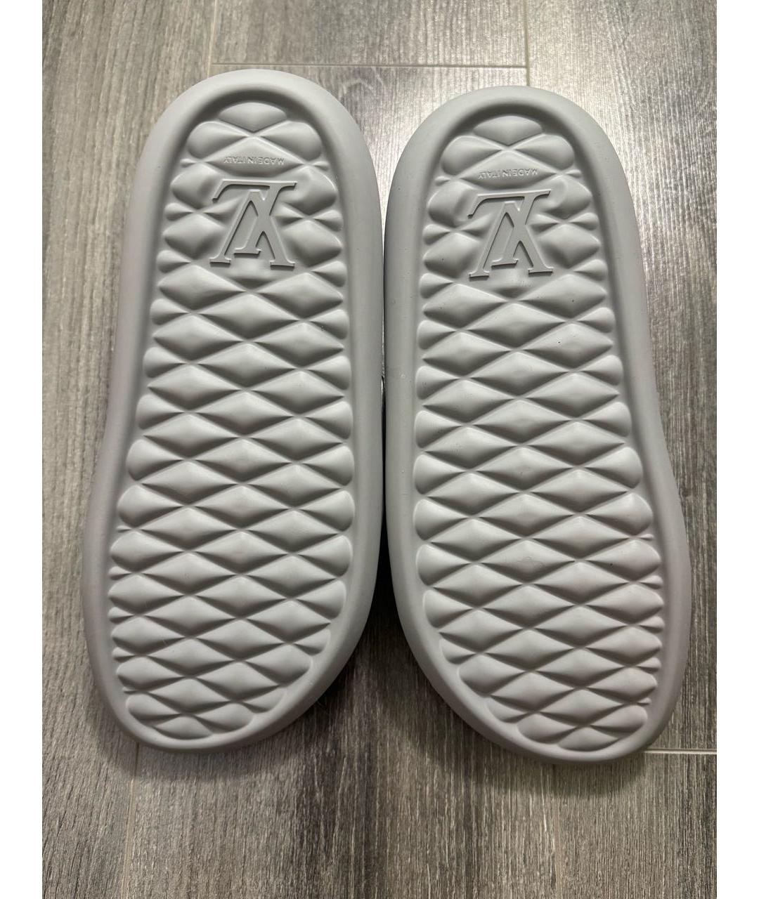 LOUIS VUITTON Серебряные резиновые шлепанцы, фото 7