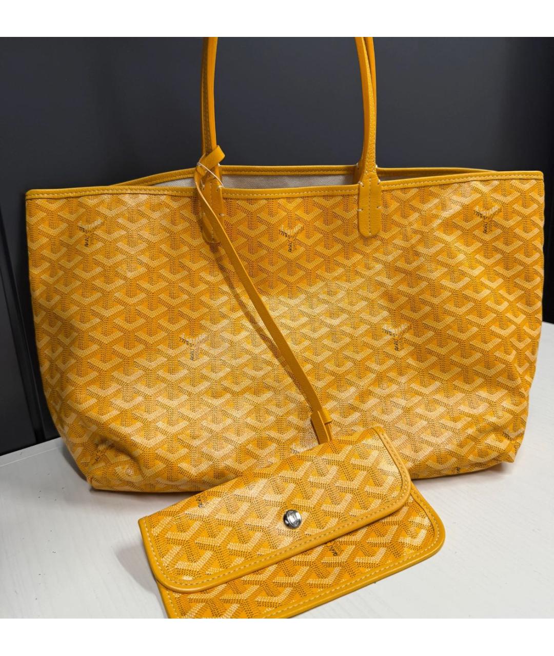 GOYARD Желтая кожаная сумка с короткими ручками, фото 5