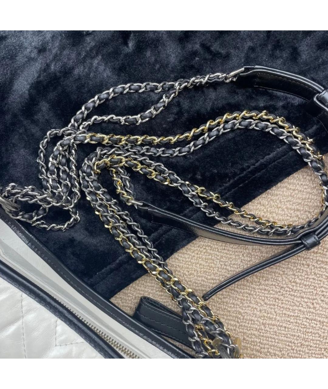 CHANEL Белая кожаная сумка через плечо, фото 4