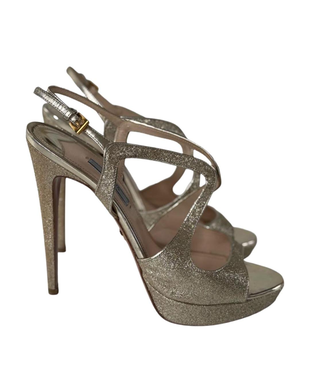 PRADA Золотые кожаные босоножки, фото 1