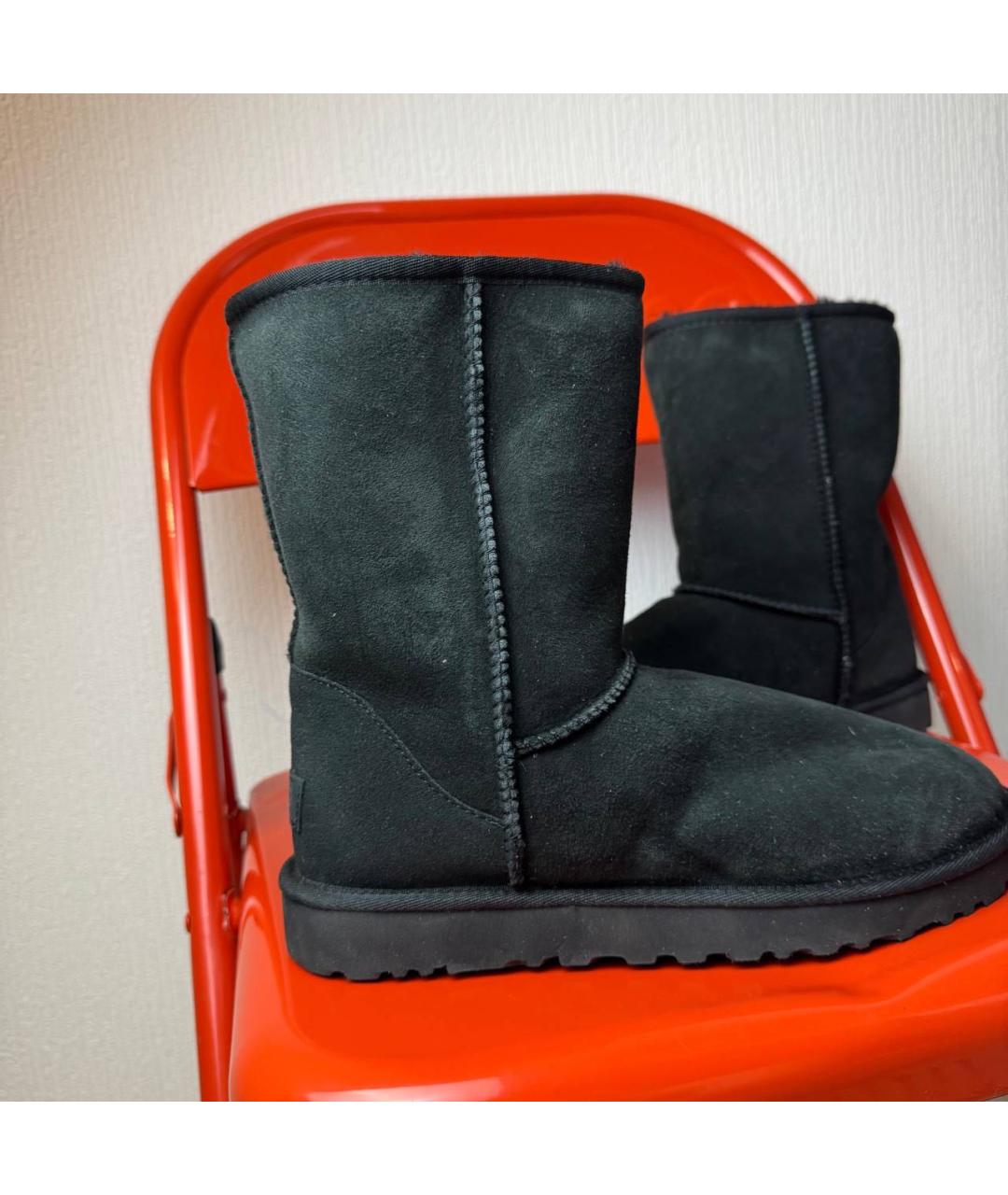 UGG AUSTRALIA Черные замшевые ботинки, фото 2