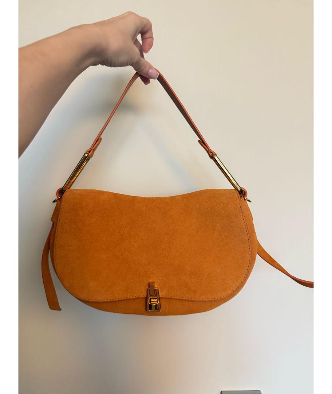 COCCINELLE Горчичная замшевая сумка через плечо, фото 6