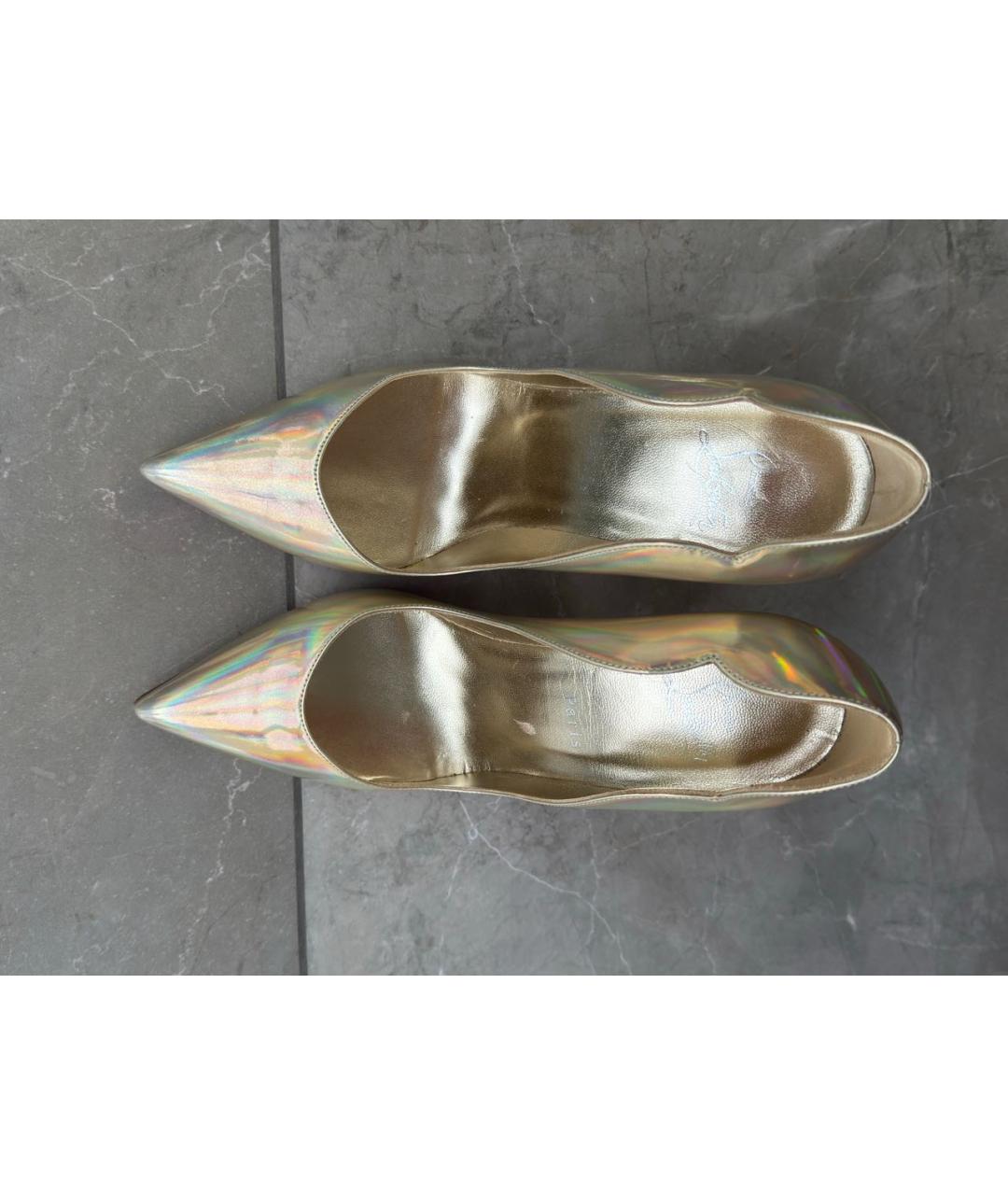 CHRISTIAN LOUBOUTIN Золотые туфли из лакированной кожи, фото 6