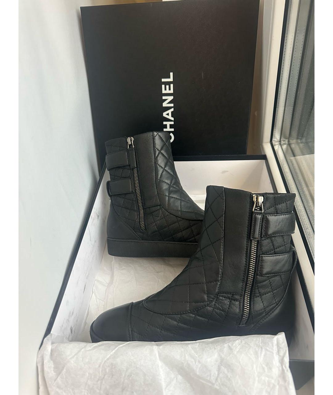 CHANEL Черные кожаные полусапоги, фото 5