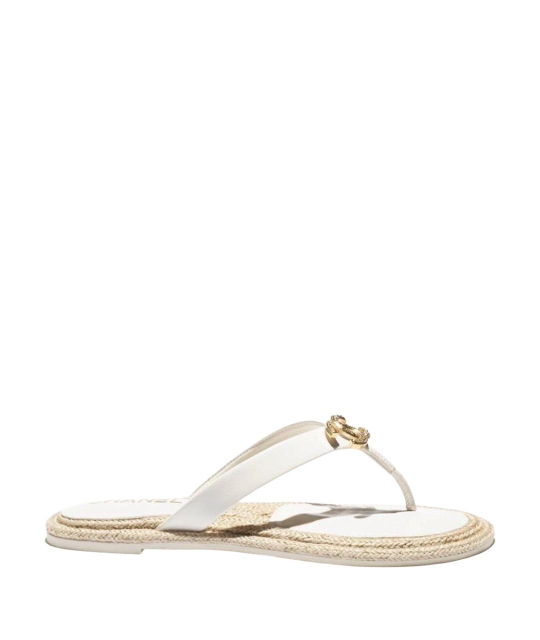 CHANEL Белые кожаные шлепанцы, фото 1