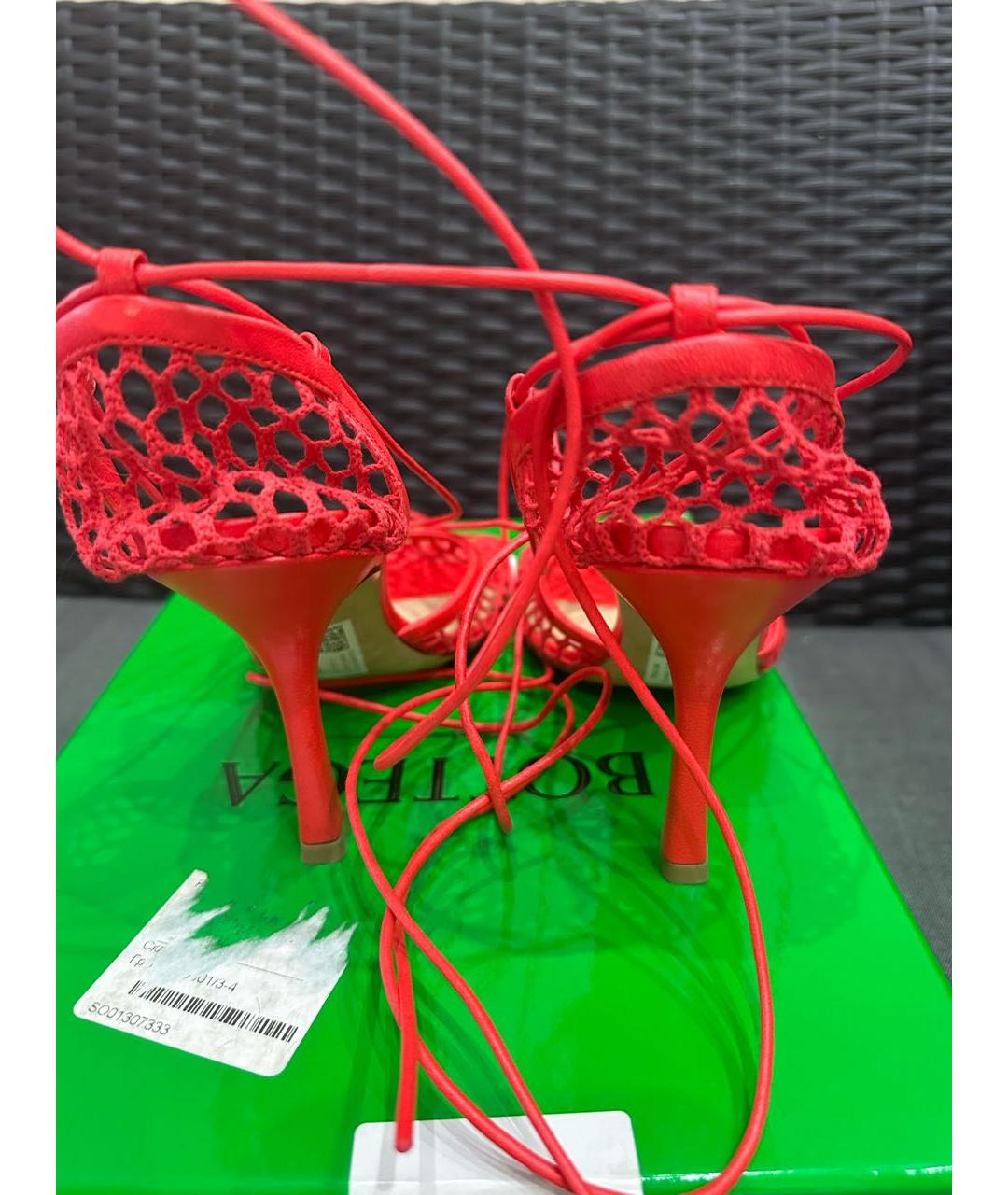 BOTTEGA VENETA Красные текстильные босоножки, фото 7