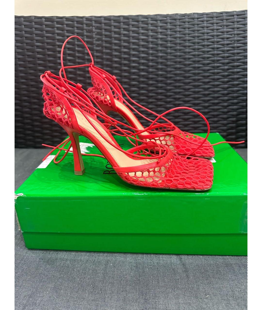 BOTTEGA VENETA Красные текстильные босоножки, фото 8