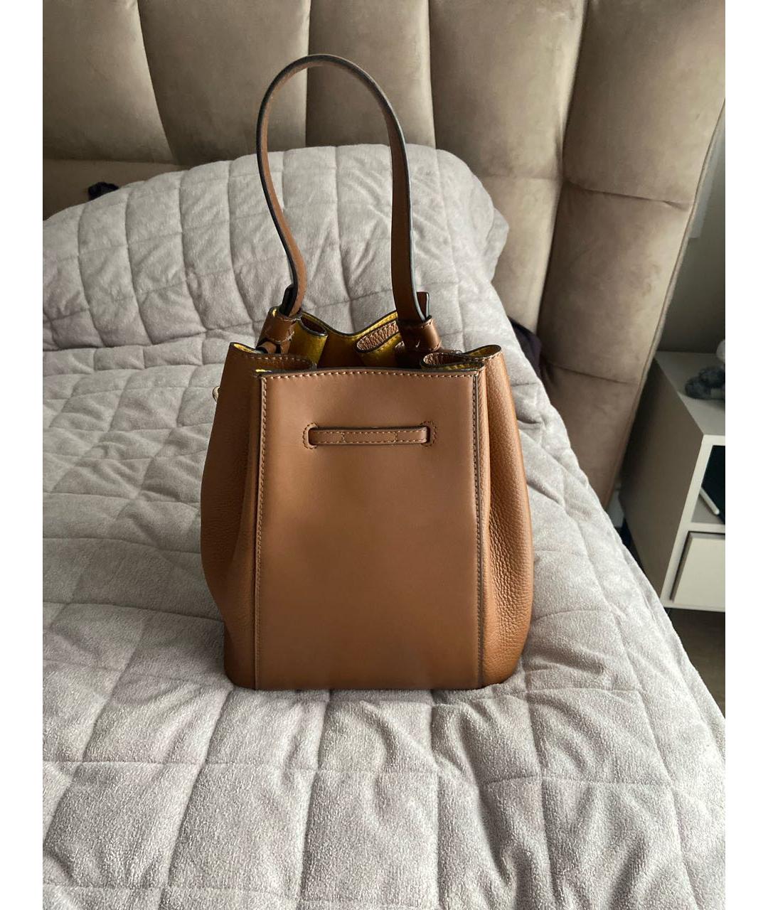 FURLA Коричневая кожаная сумка с короткими ручками, фото 3