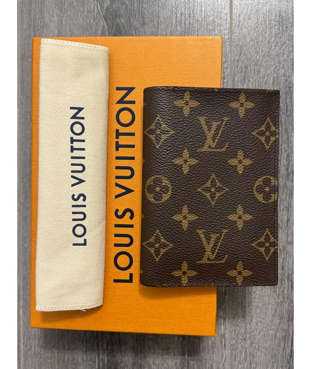 LOUIS VUITTON Коричневый кошелек, фото 7