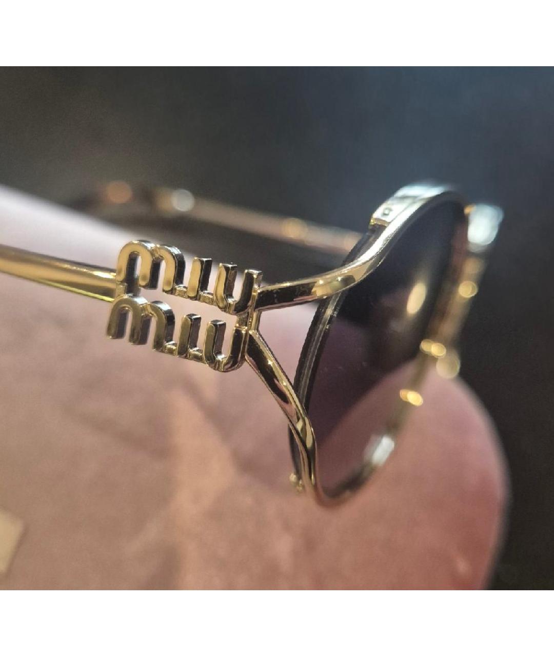 MIU MIU Золотые металлические солнцезащитные очки, фото 3