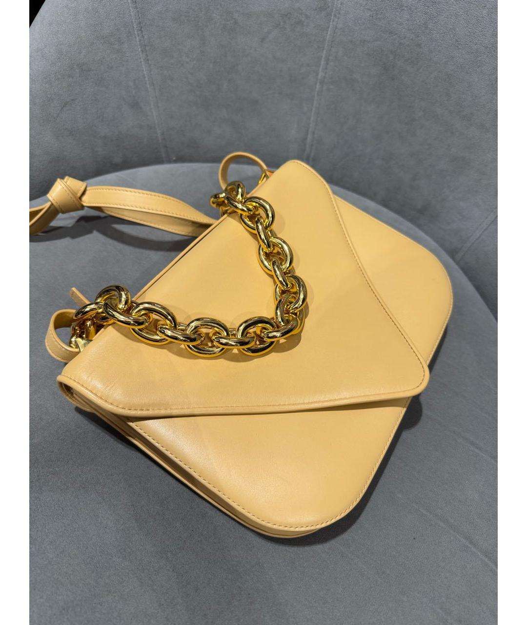 BOTTEGA VENETA Бежевая кожаная сумка через плечо, фото 3