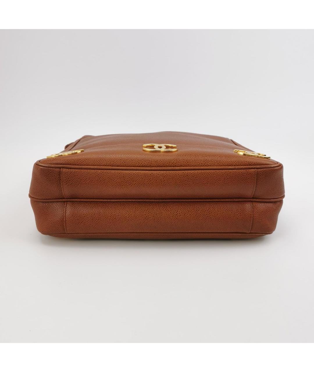 CHANEL Коричневая кожаная сумка через плечо, фото 5