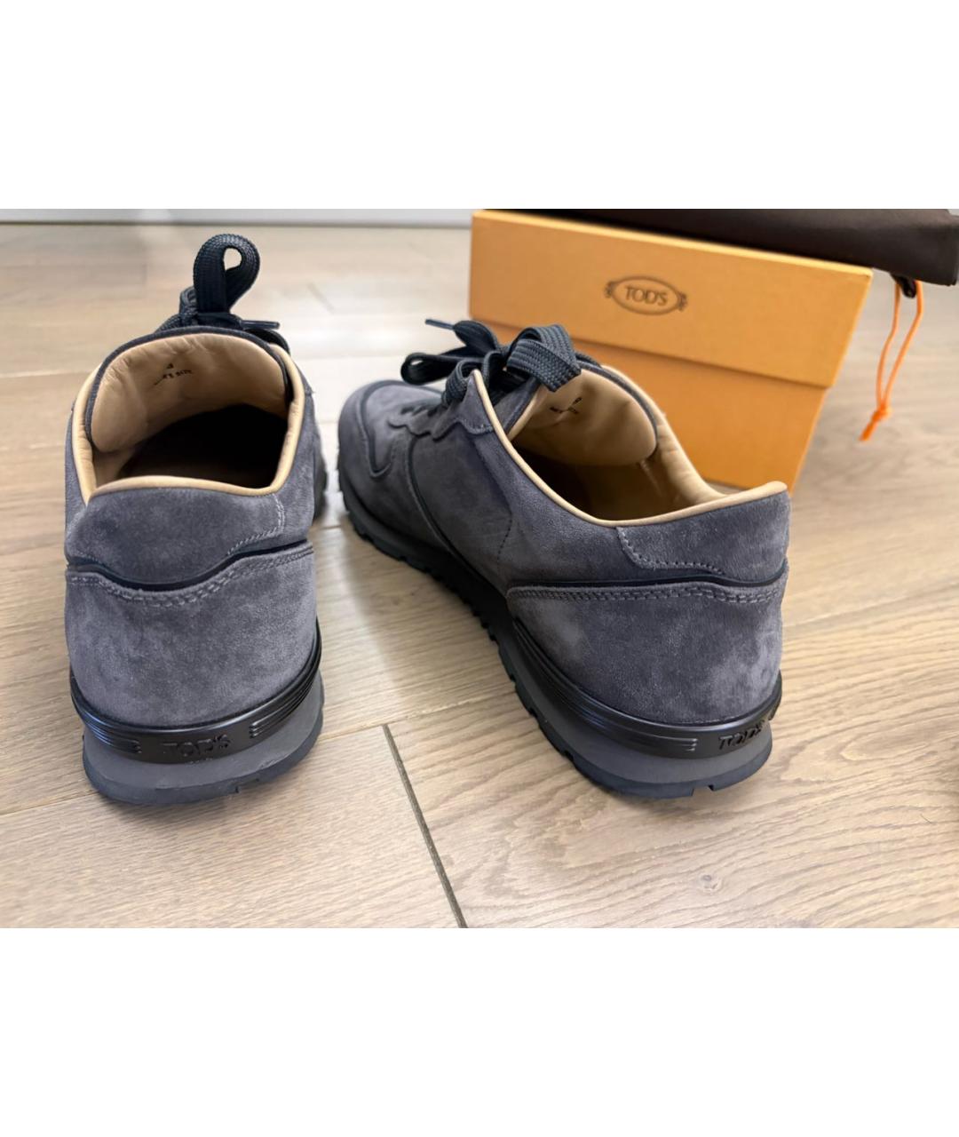 TOD'S Антрацитовые замшевые низкие кроссовки / кеды, фото 4