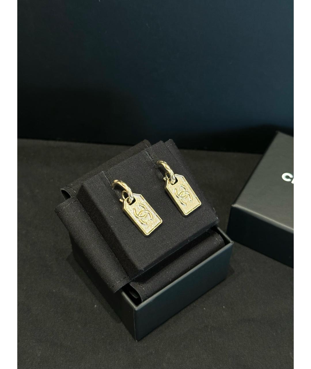 CHANEL Золотые металлические серьги, фото 5