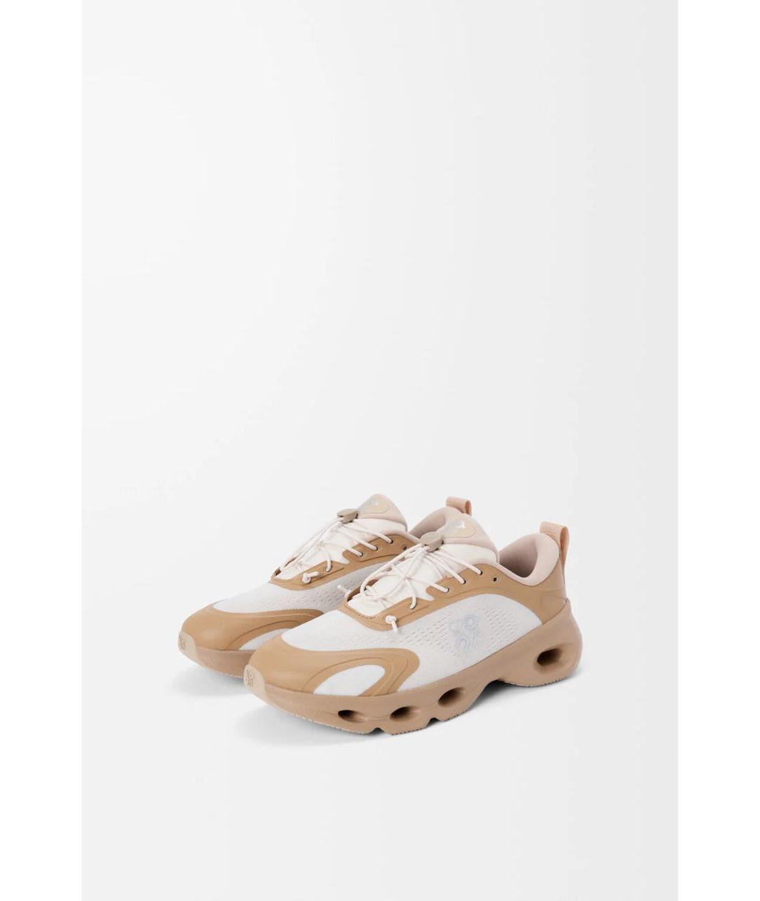 LOEWE Бежевые текстильные кроссовки, фото 2