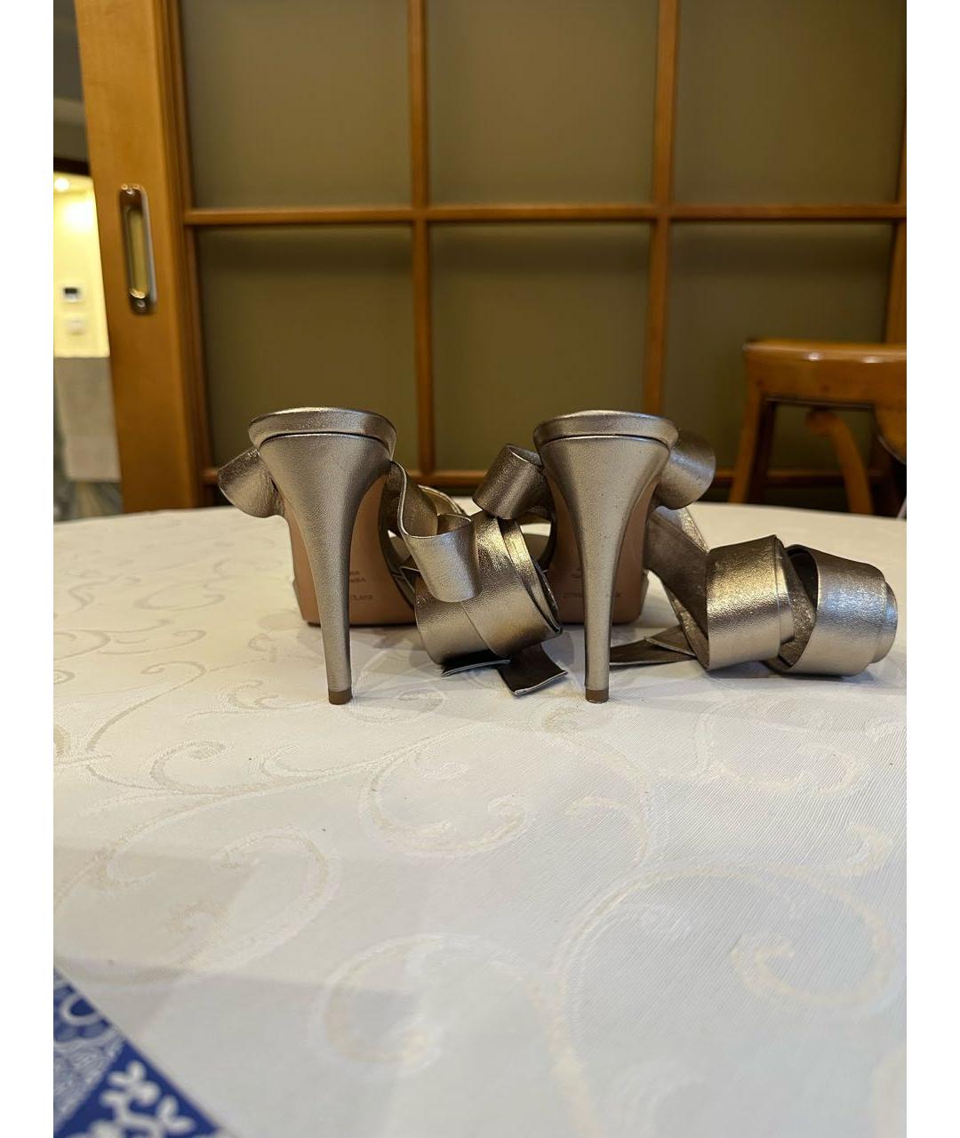 SERGIO ROSSI Золотые кожаные босоножки, фото 4