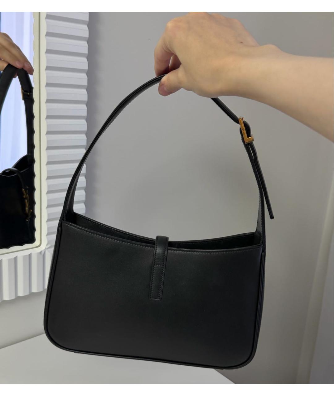 SAINT LAURENT Черная кожаная сумка с короткими ручками, фото 4