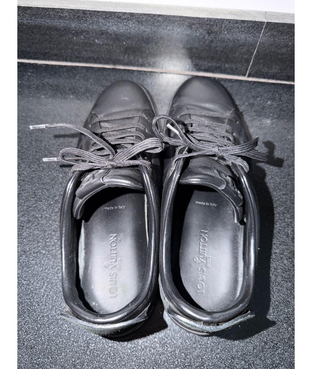 LOUIS VUITTON Черные кожаные низкие кроссовки / кеды, фото 3